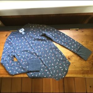 Old Navy Girls size M/8 thermal long sleeve shirt